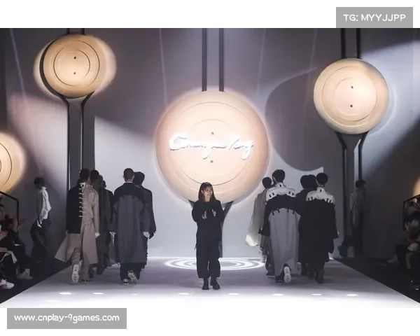 埃格努携个人品牌亮相米兰时装周 推出跨界设计运动潮服引领时尚新潮流 埃格努携个人品牌亮相米兰时装周 推出跨界设计运动潮服引领时尚新潮流