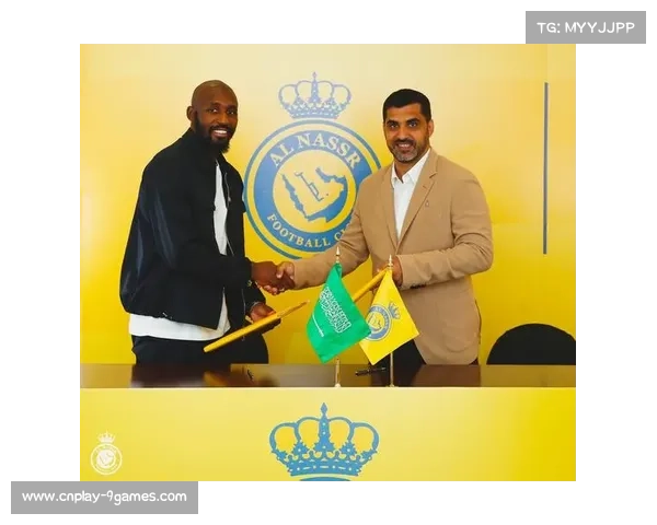 朗斯现代传奇福法纳:虽已离队,印记犹存 朗斯现代传奇福法纳:虽已离队,印记犹存